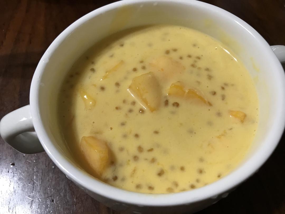 港式甜品——杨枝甘露(芒果西米露)附芒果花切法