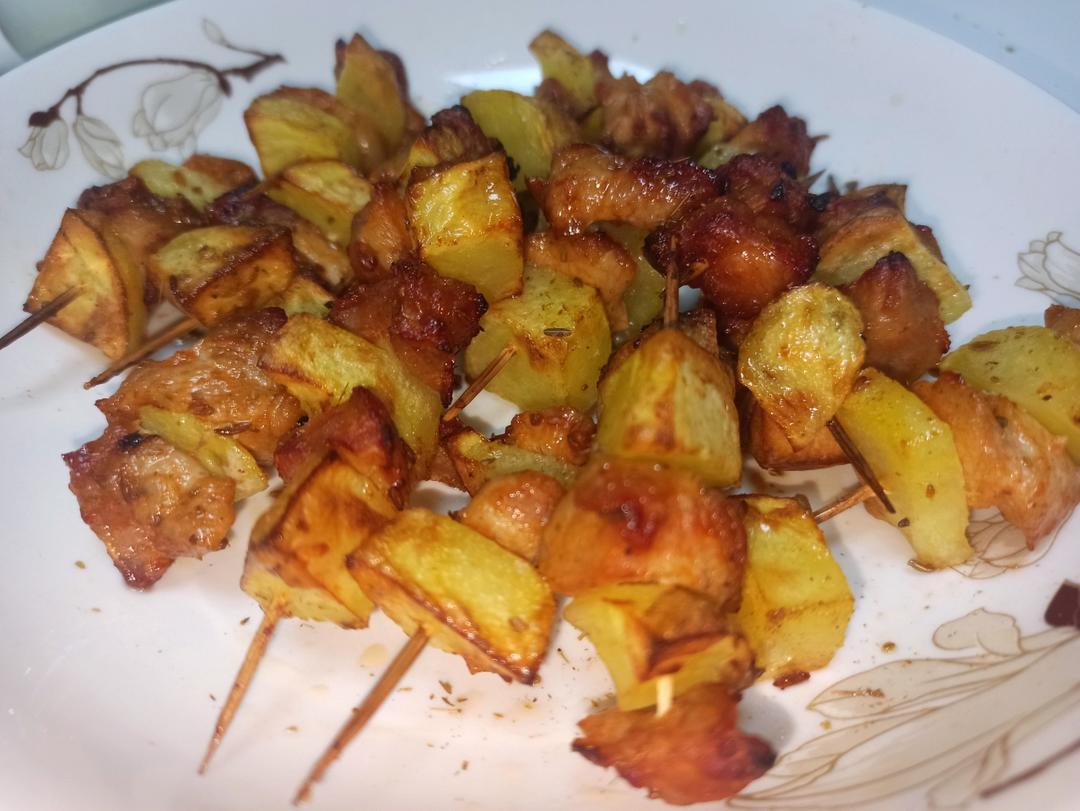 🔥孜然肉串🍢🔥鲜嫩有汁（空气炸锅 做菜超简单）烤箱也可以做