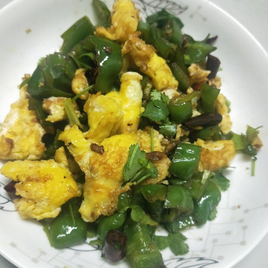 青椒炒鸡蛋(原图，从不修图)