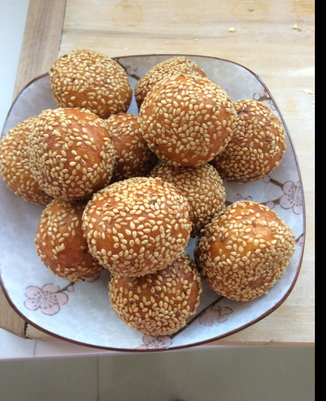 黄金球之一（南瓜芝麻球）