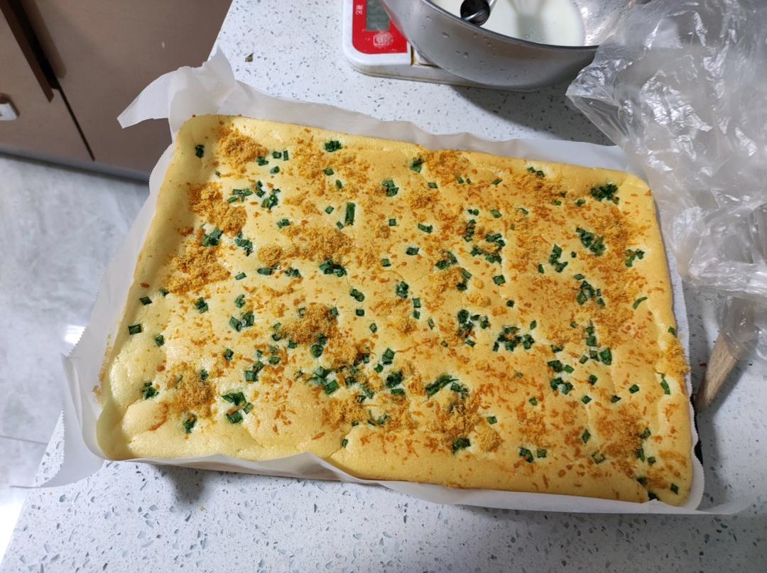 好吃到词qiong的香葱肉松卷
