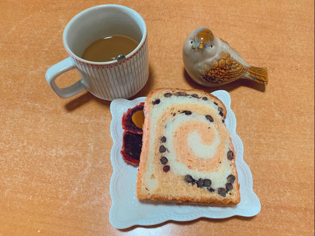 火龙果橙色漩涡红豆吐司面包龙卷风温暖🧡待改良