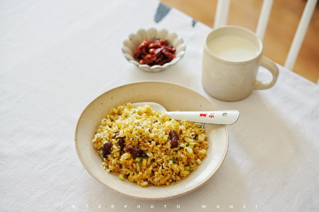 芽菜蛋炒饭