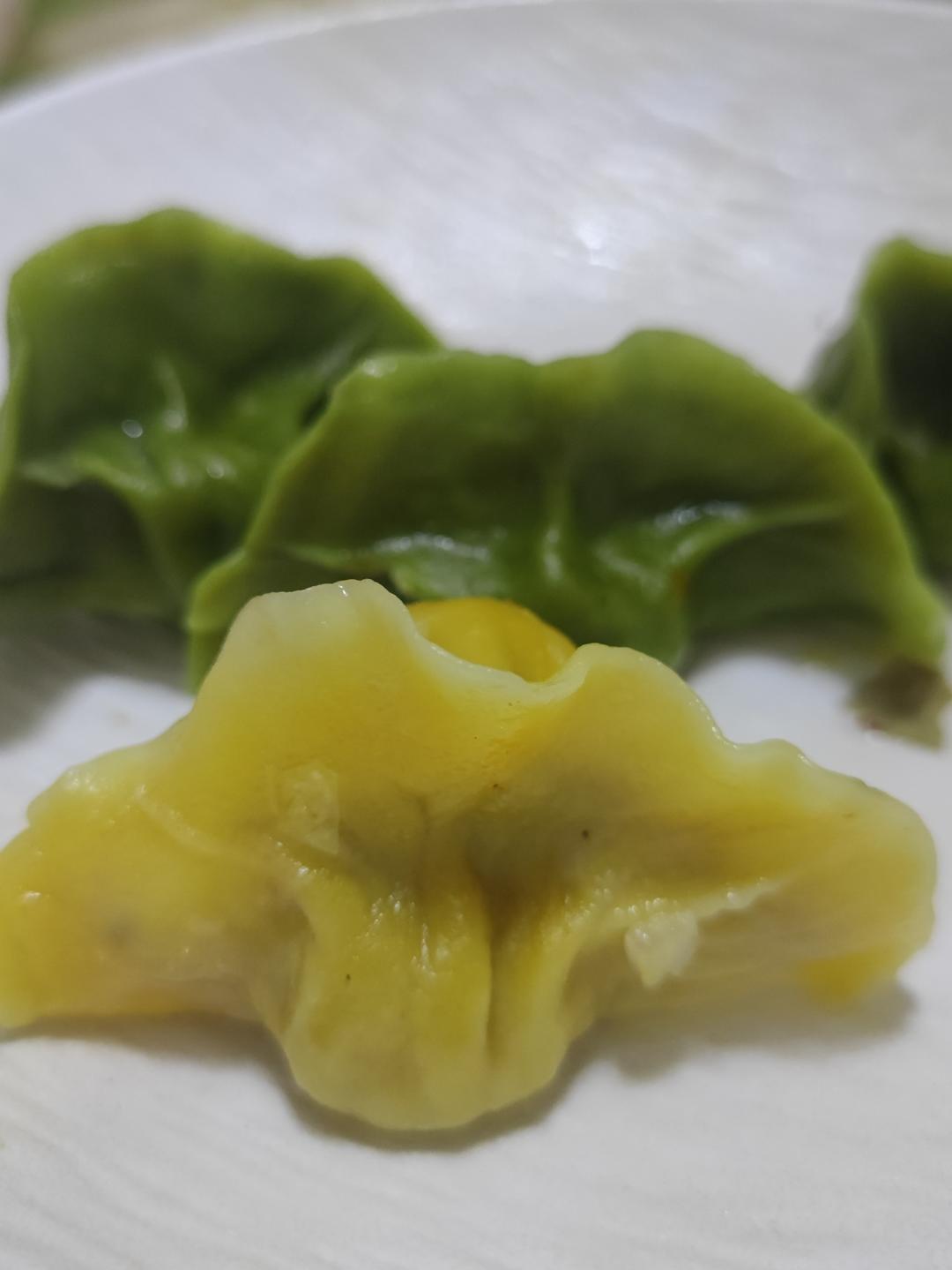 彩色菌菇白菜饺子