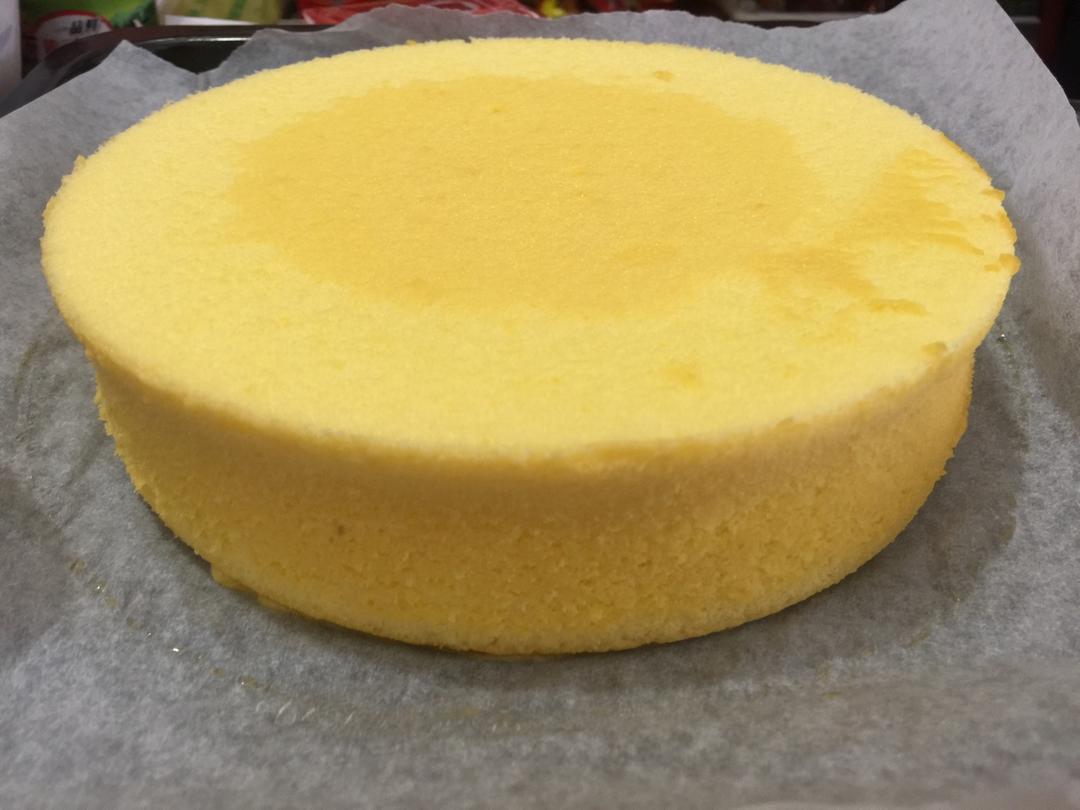 烤箱做蛋糕（戚风蛋糕的做法）