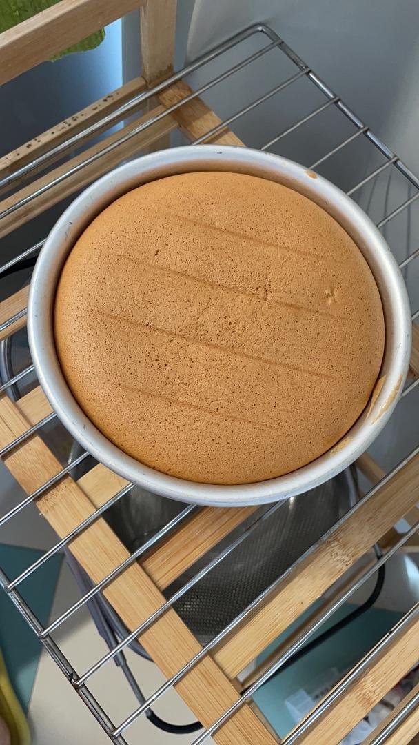 超柔软6寸戚风蛋糕(附8寸配方)零失败 超详细‼️含操作视频