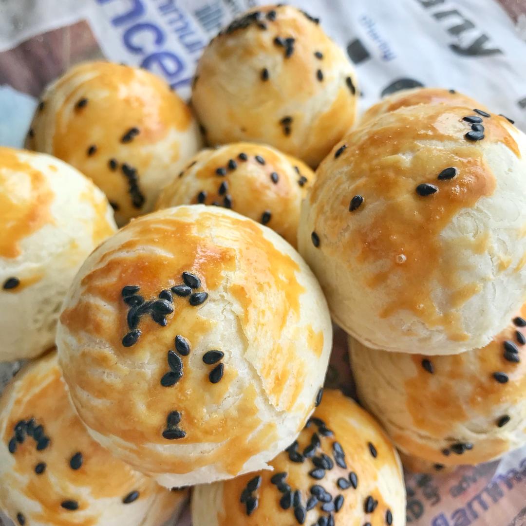 蛋黄酥酥酥（超级奶香黄油版）