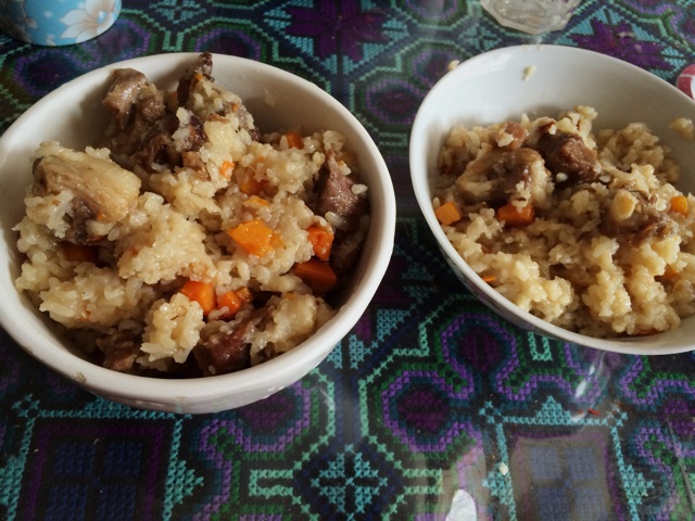 羊肉手抓饭