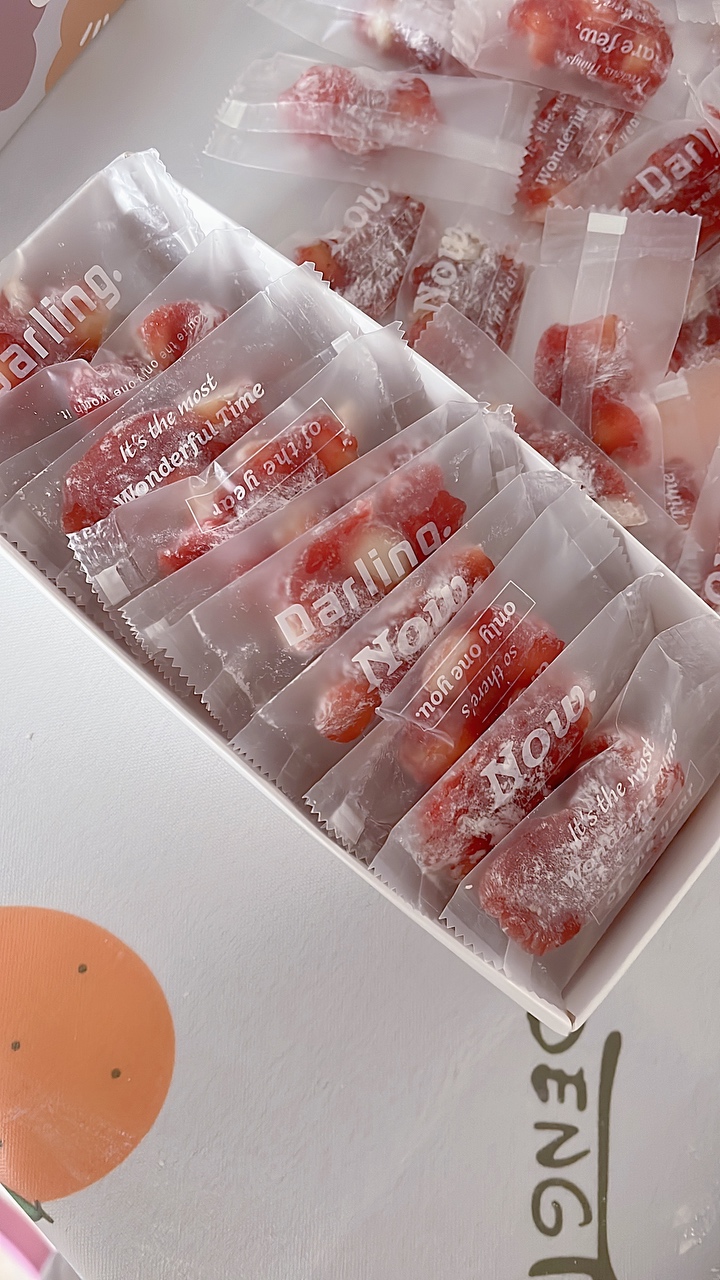 草莓软糖🍓～酸酸甜甜像极了爱情｜视频的做法