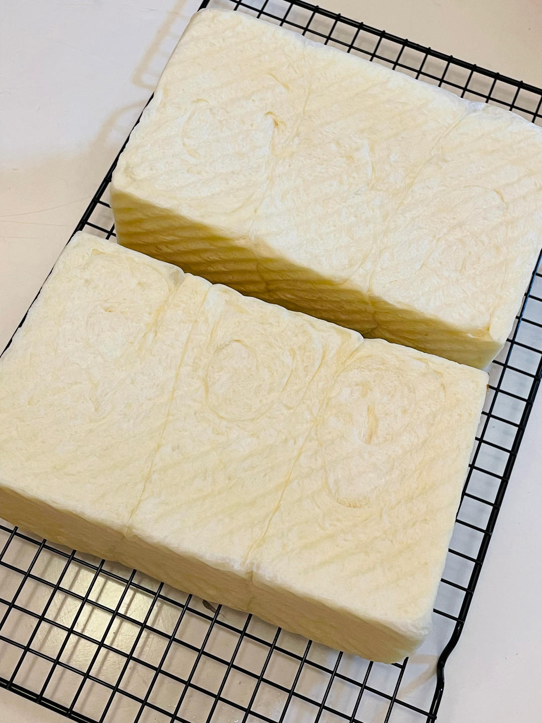 软到拿不起来的生吐司