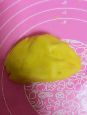 平底锅版 宝宝小零食玛格丽特饼干 宝宝辅食之玉米脆片的做法 步骤2
