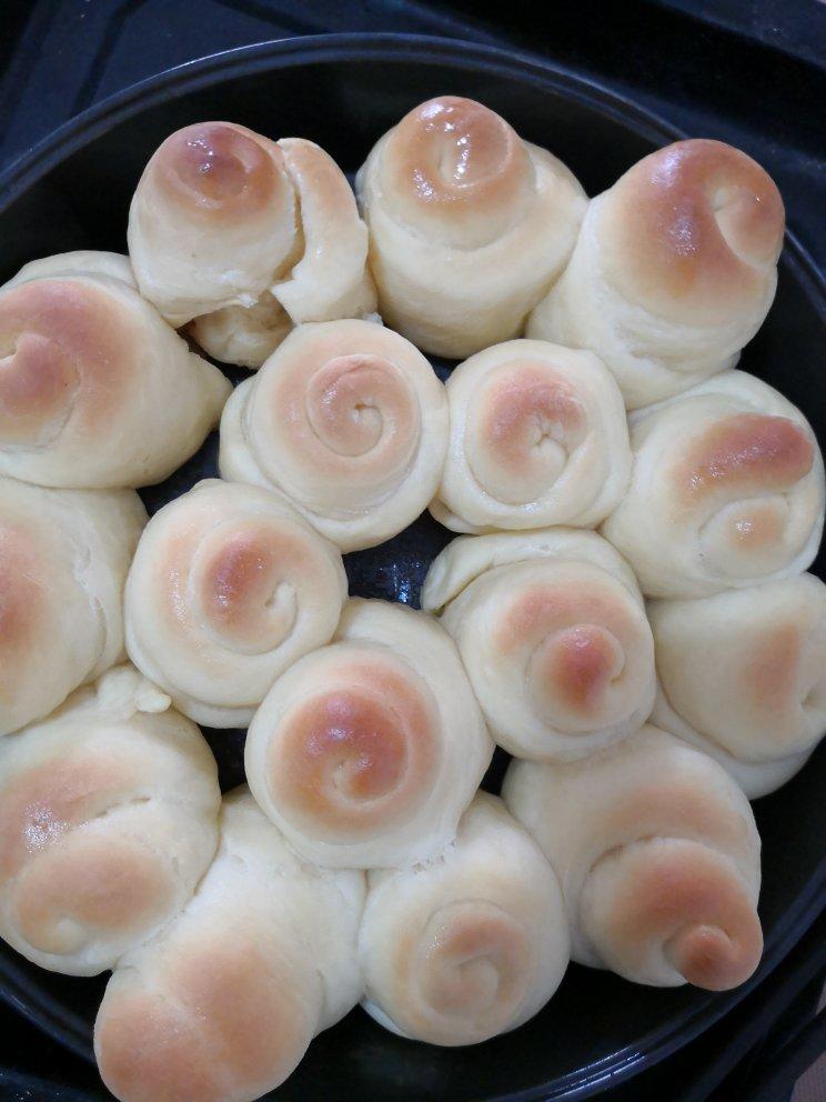脆底蜂蜜小面包