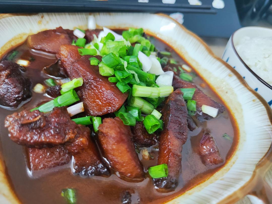 不焯水不放油的家常红烧肉