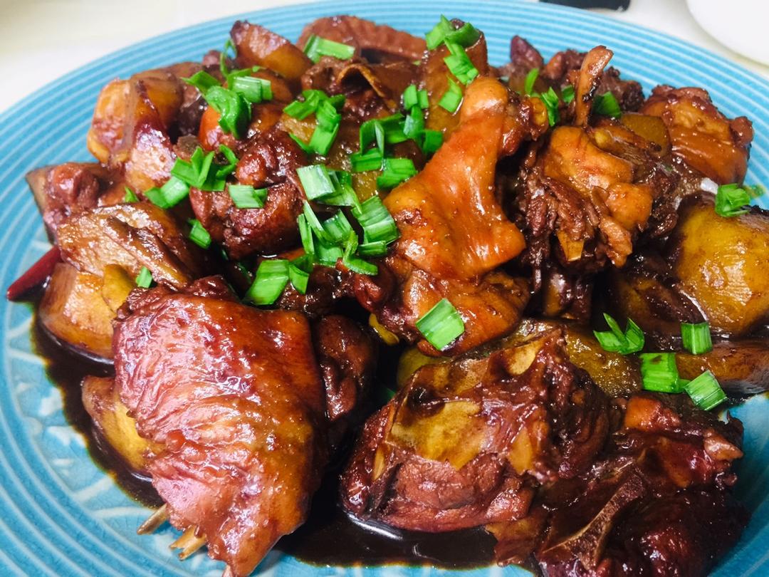 红烧鸡块炖土豆