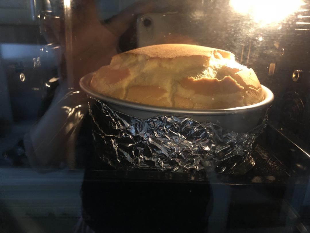美味的鲜奶海绵蛋糕（8寸蛋糕）