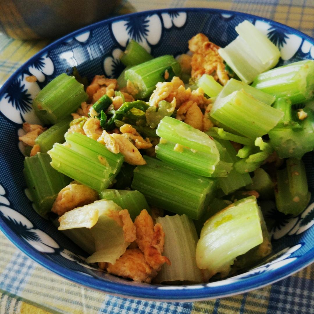 《中餐厅》芹菜炒蛋