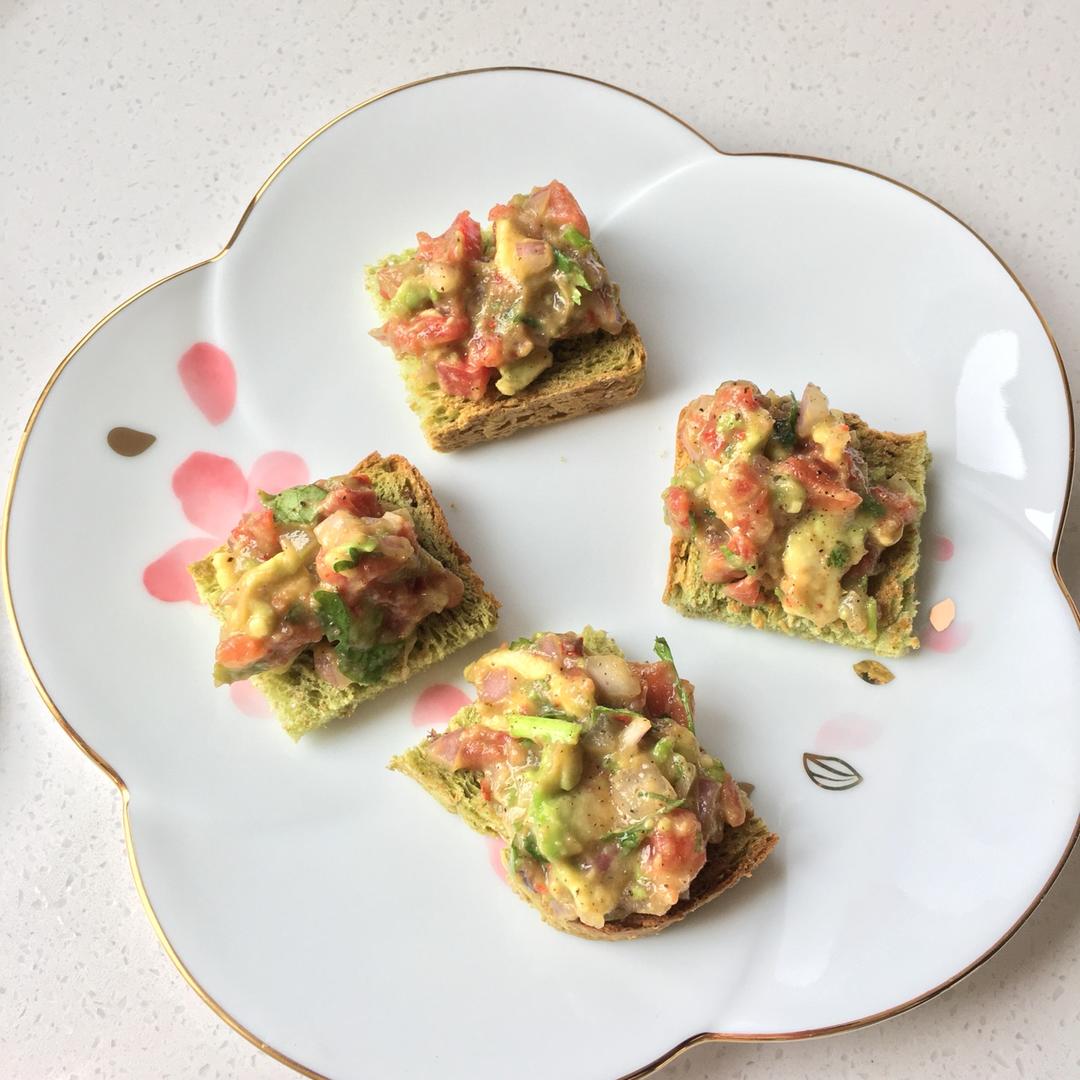 清爽开胃又低卡- 墨西哥牛油果莎莎酱 Mexican Avocado Salsa