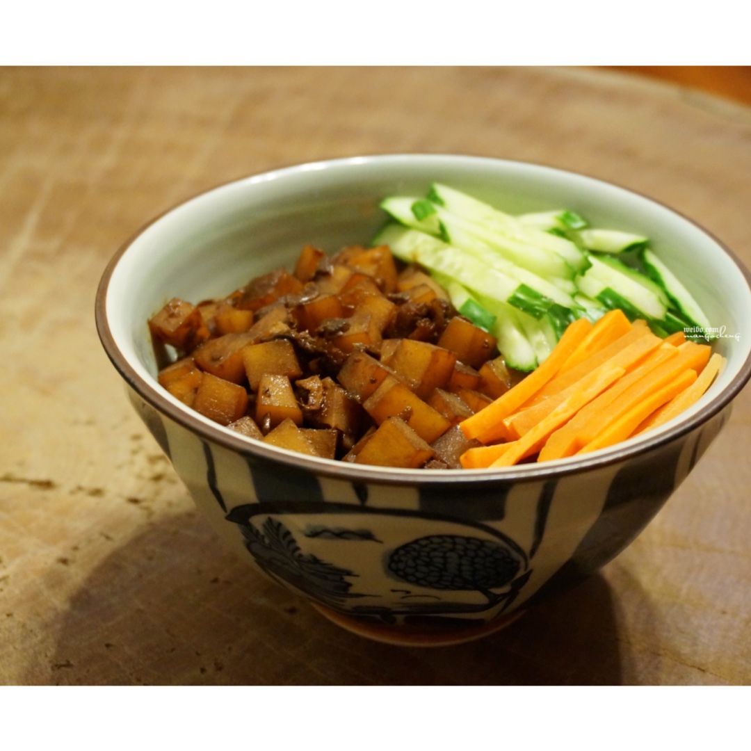 土豆炸酱面