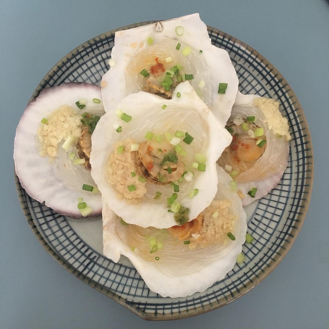 蒜蓉粉丝蒸扇贝