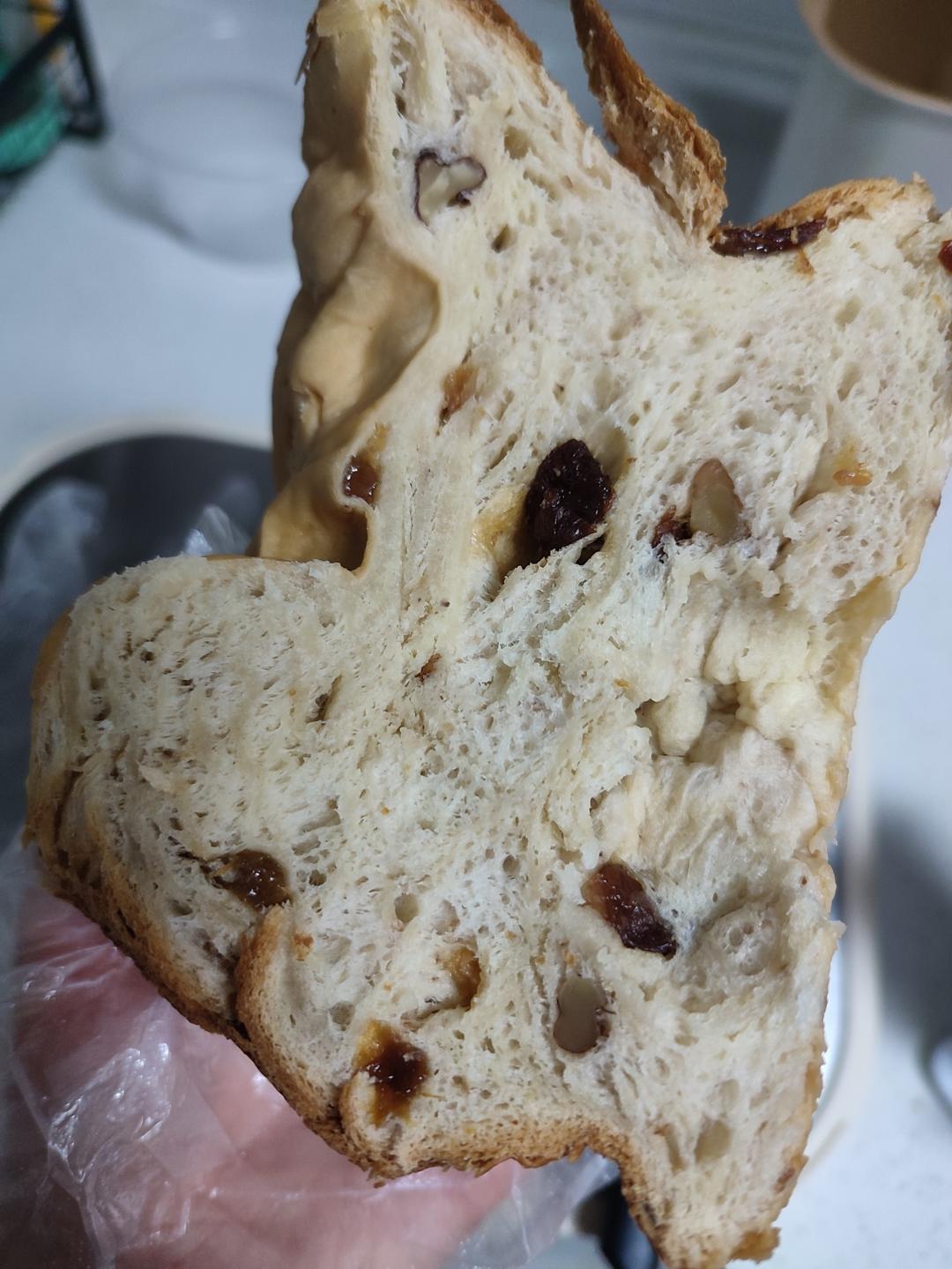 东菱面包机做的柔软拉丝的面包