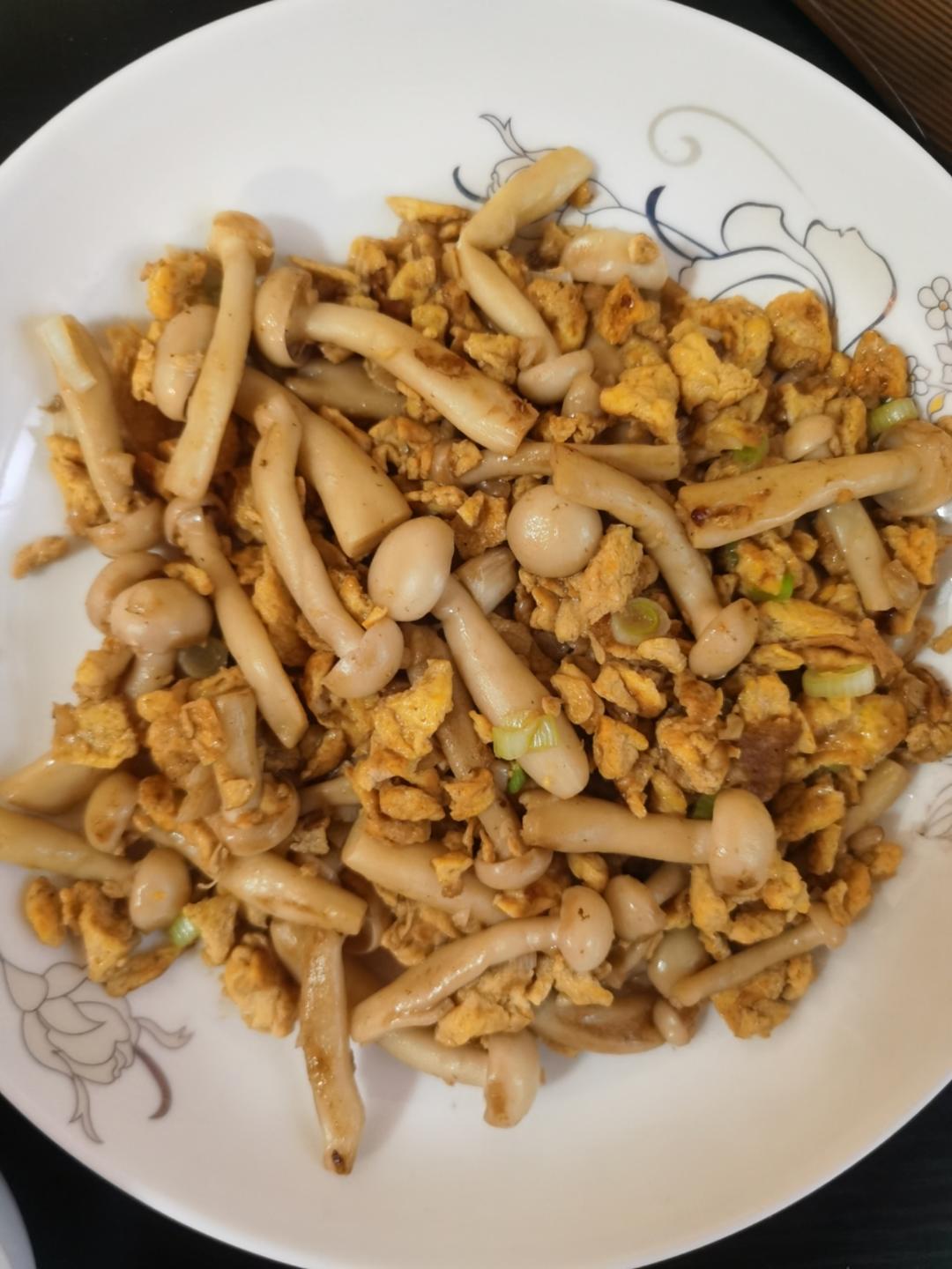 糖醋蛋炒白玉菇