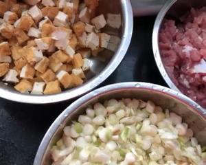 龙岩客家小吃鼠麴粿，清明粿，鼠麴草做的米粿的做法 步骤6