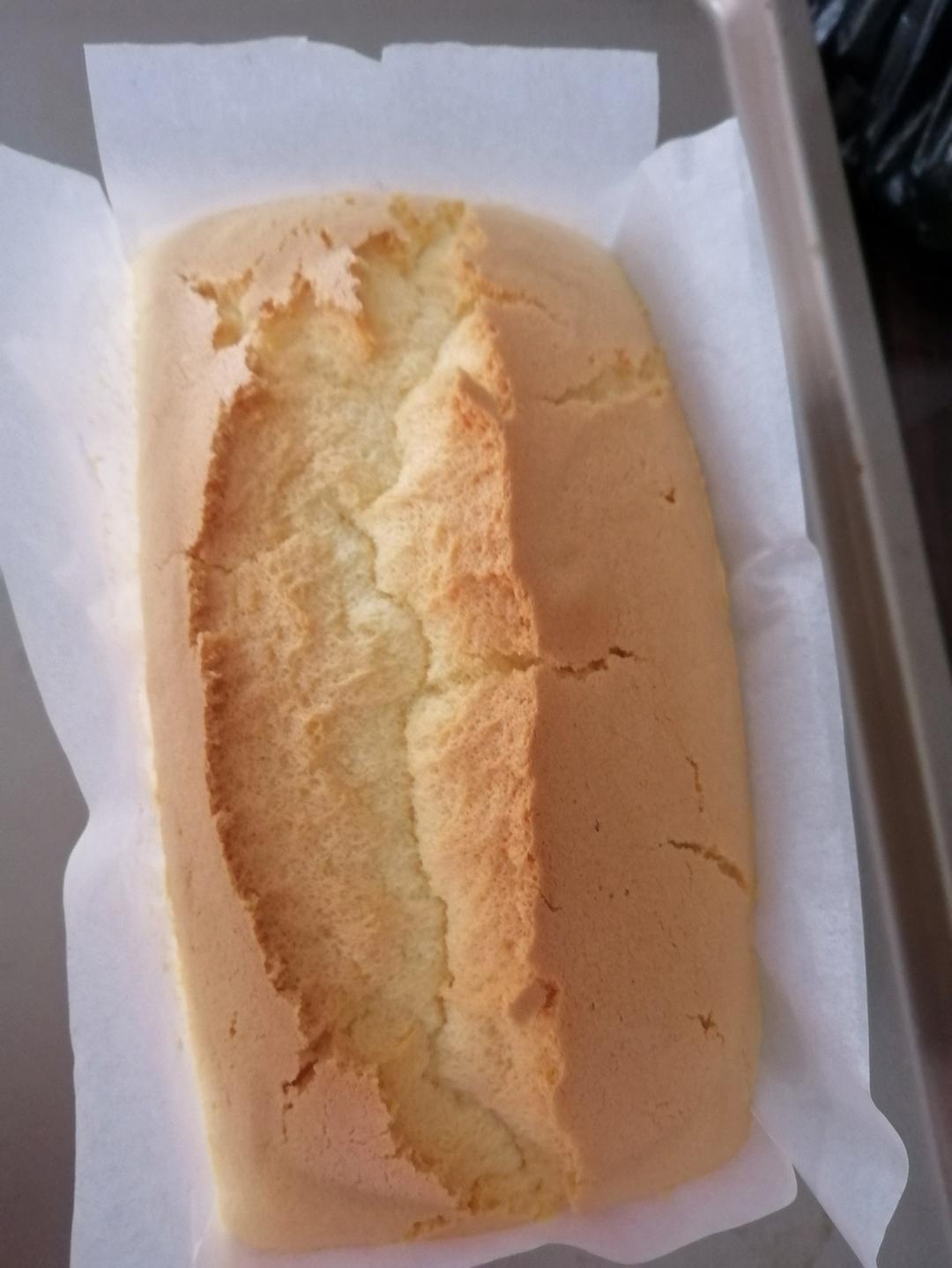 土司盒古早味蛋糕