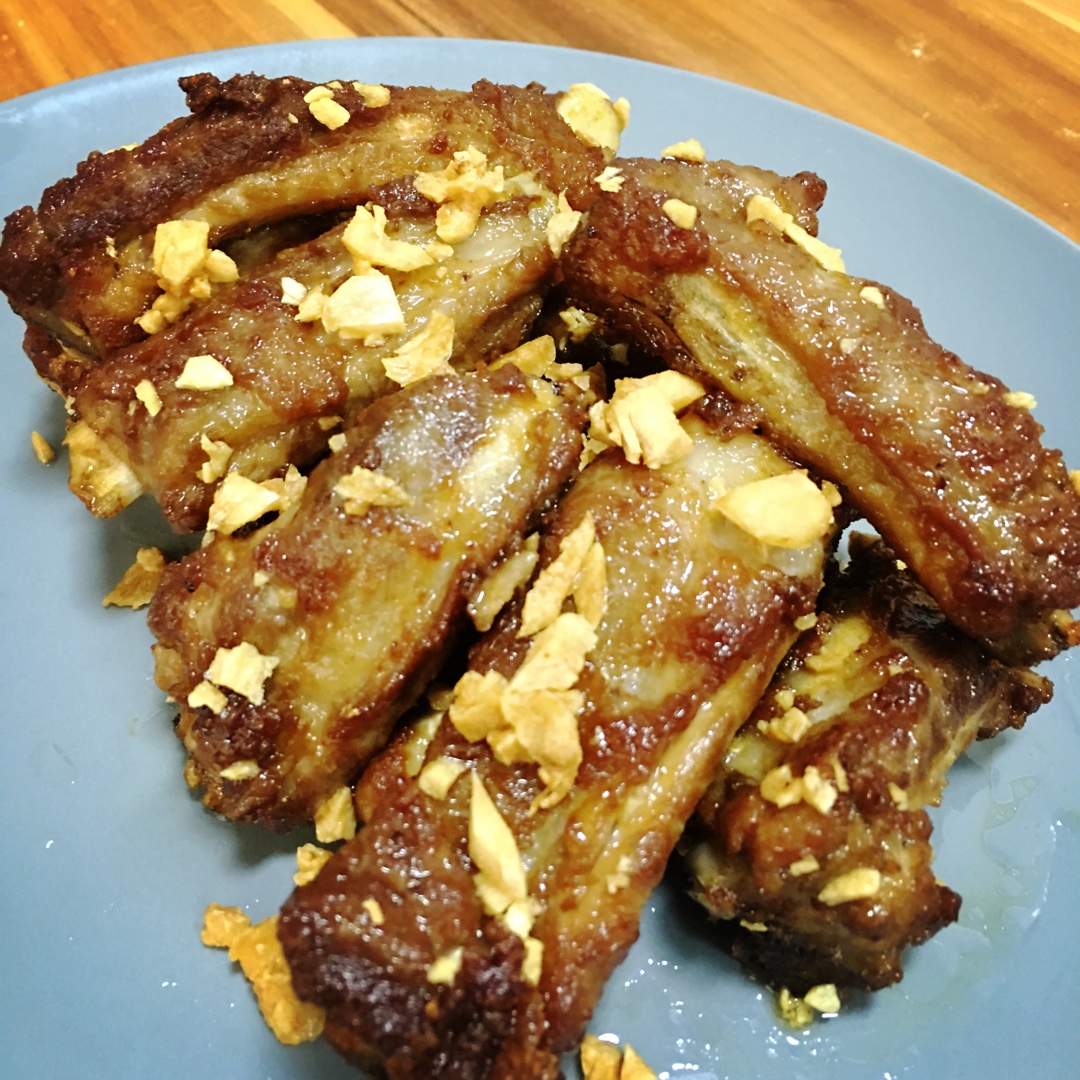 7姐爱煮饭做的金牌蒜香排骨