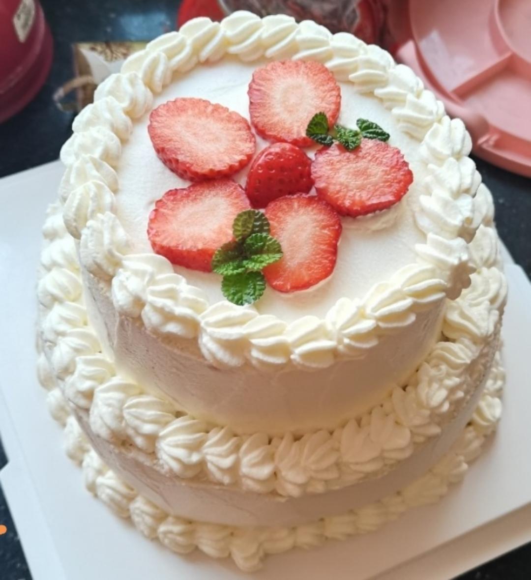 双层戚风水果蛋糕打桩