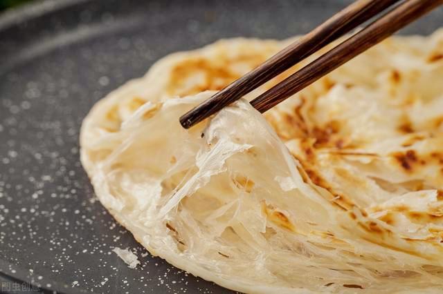 3分钟精致下午茶| 手抓饼版榴莲酥的做法