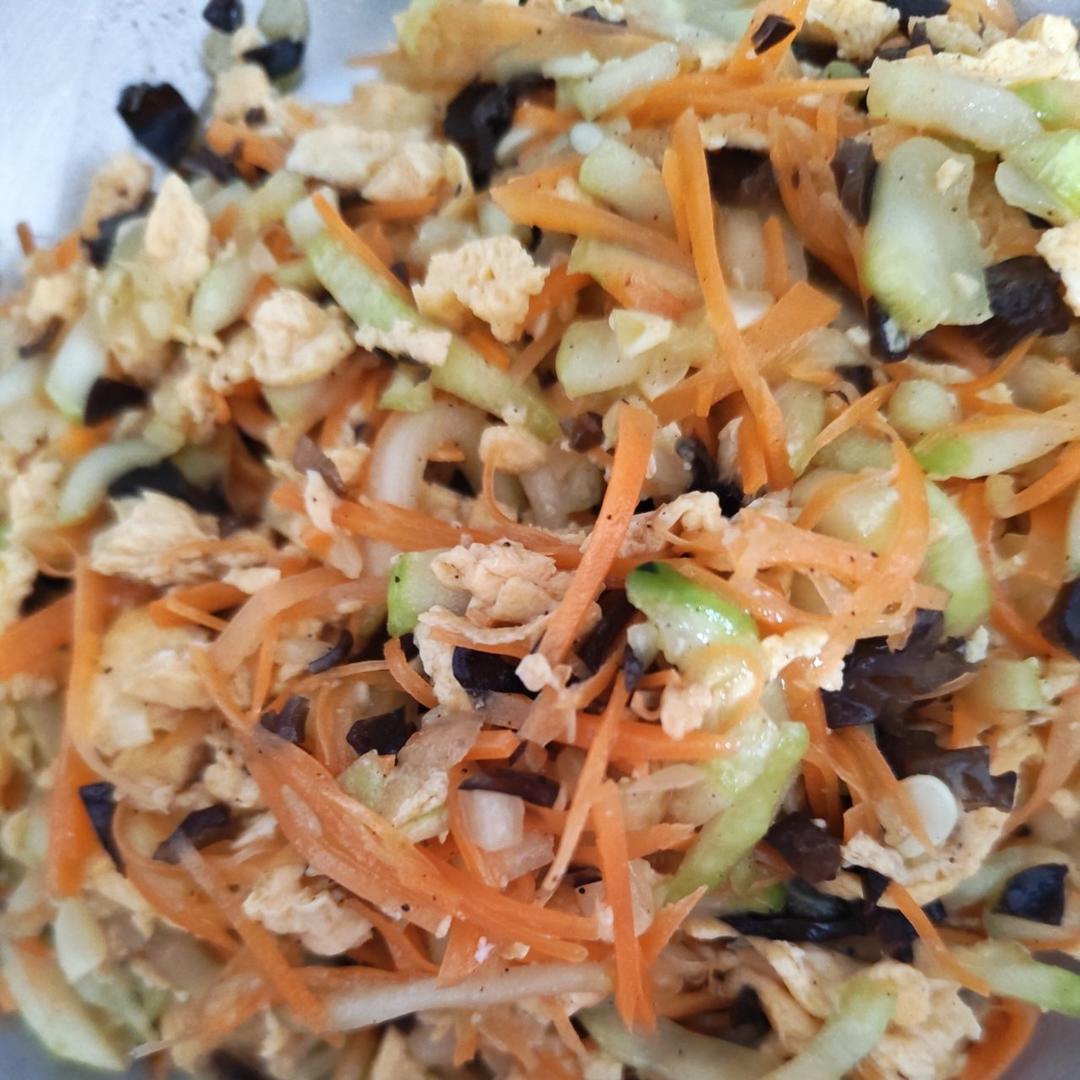 西葫芦鸡蛋虾仁水饺