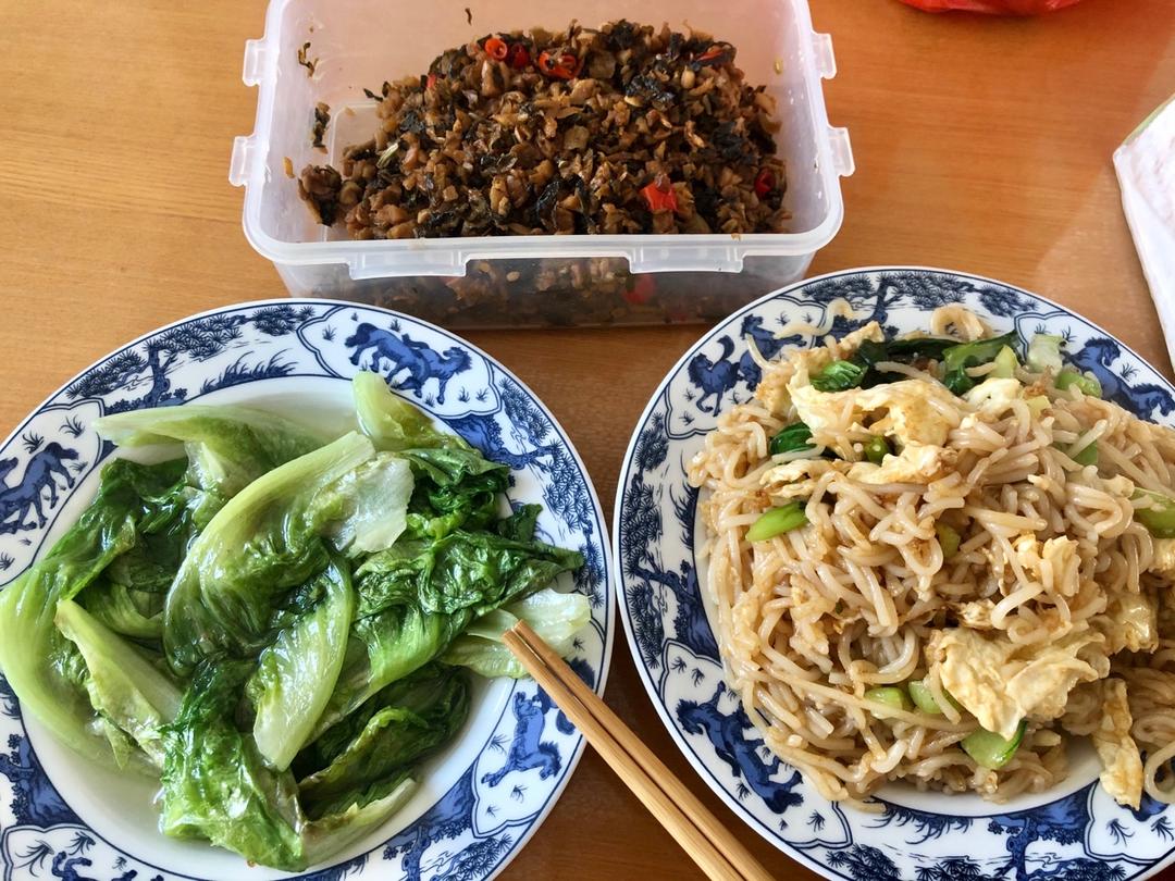 厨房里的三餐四季