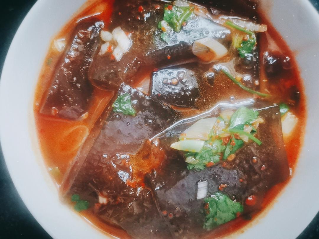 不吃香菜的……可以不放（家常凉粉）