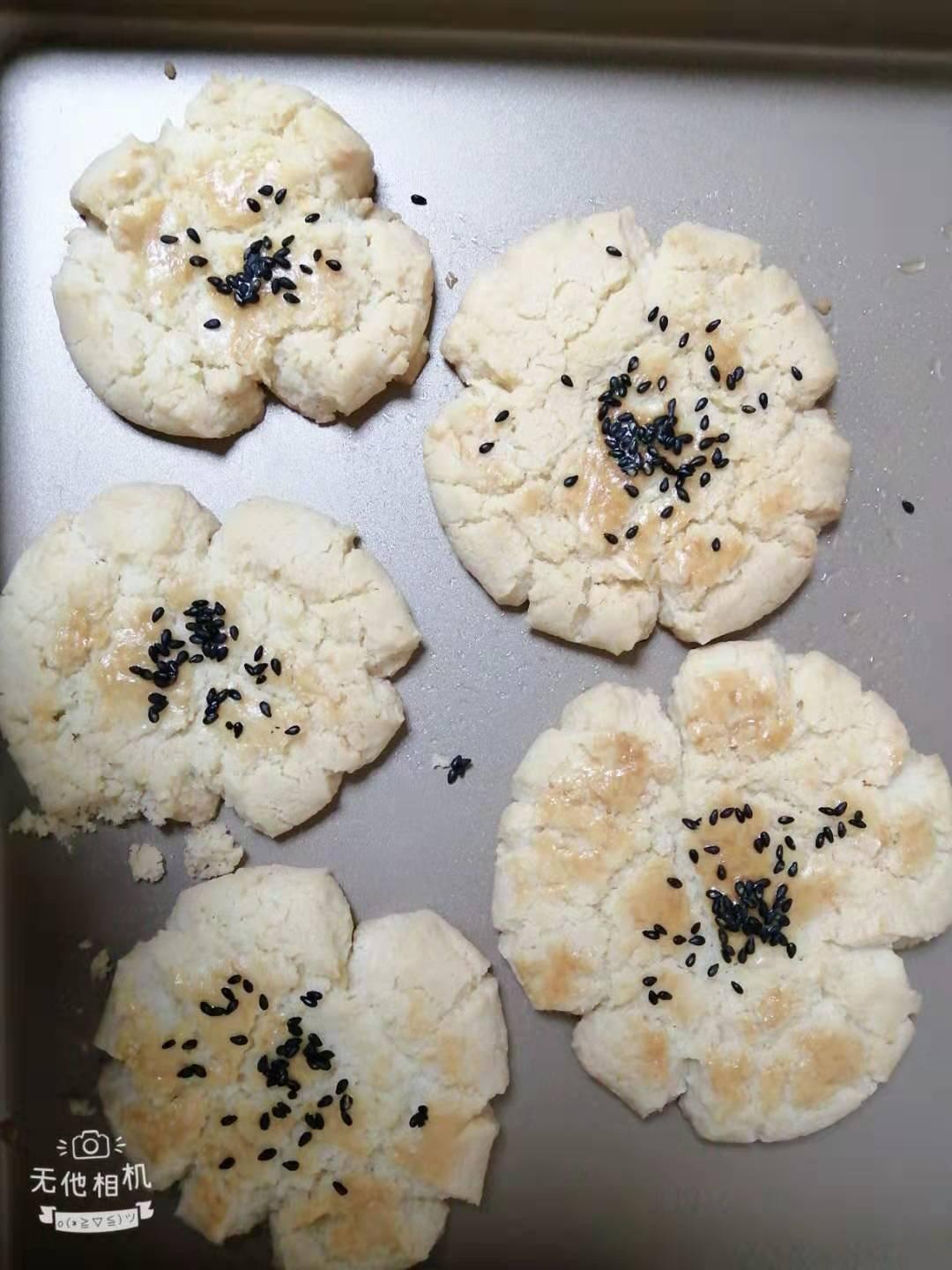 轻轻一按就碎掉的原味桃酥（不输猪油版）