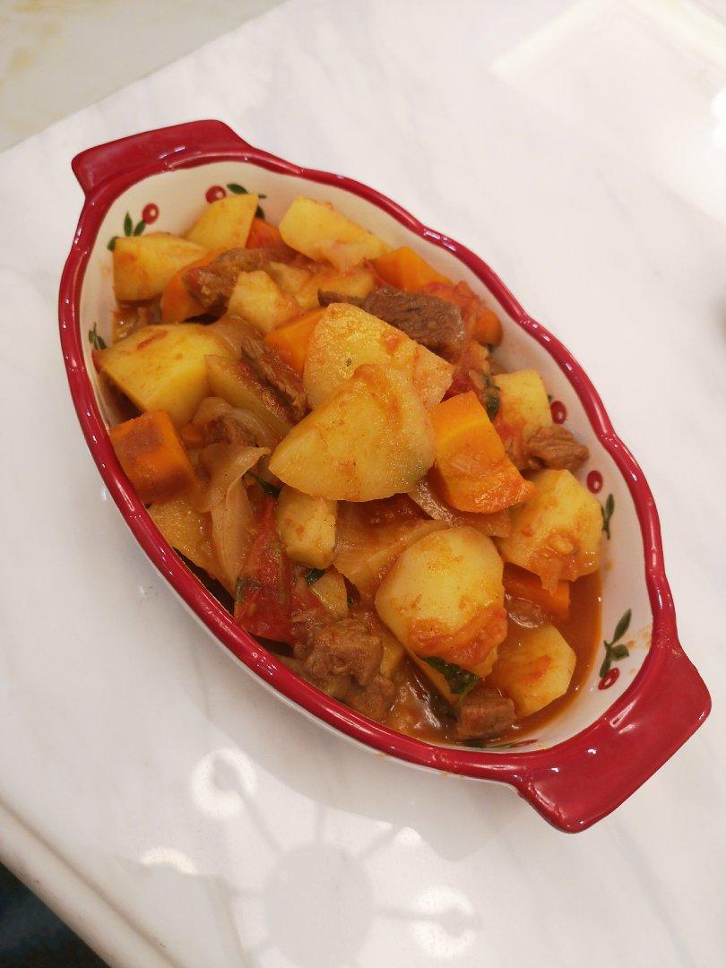 土豆炖牛肉