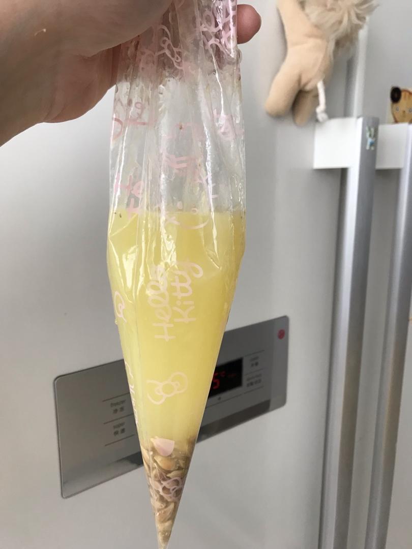 一秒钟挤柠檬汁，不脏手，不用任何机器(并且柠檬汁和核分离)爱烘焙的你一定要看一看