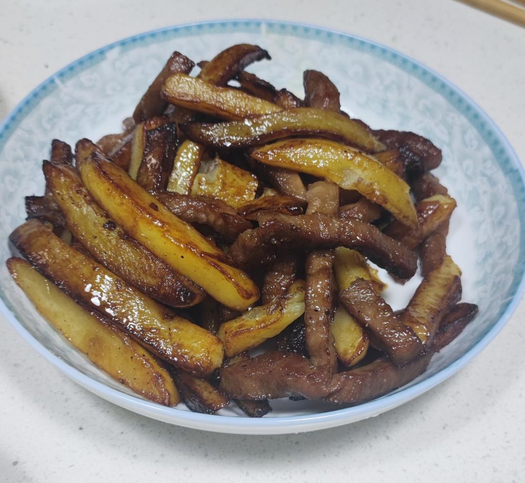 嫩滑多汁‼️一口就上瘾的㊙️牛排土豆煎锅