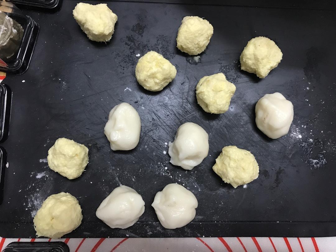 榴莲冰皮月饼