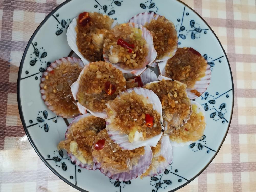 蒜蓉粉丝蒸扇贝