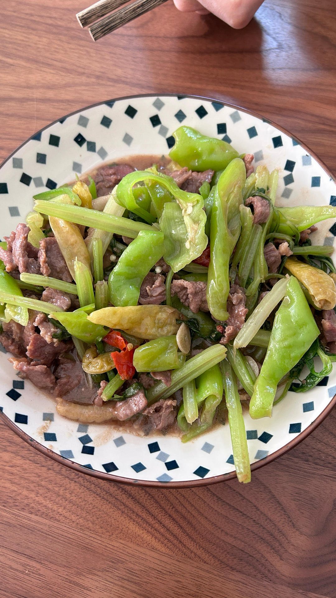 疯狂下饭的泡椒牛肉