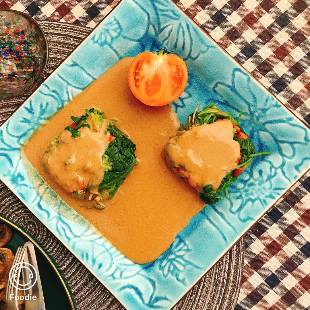 麻酱拌花生菠菜