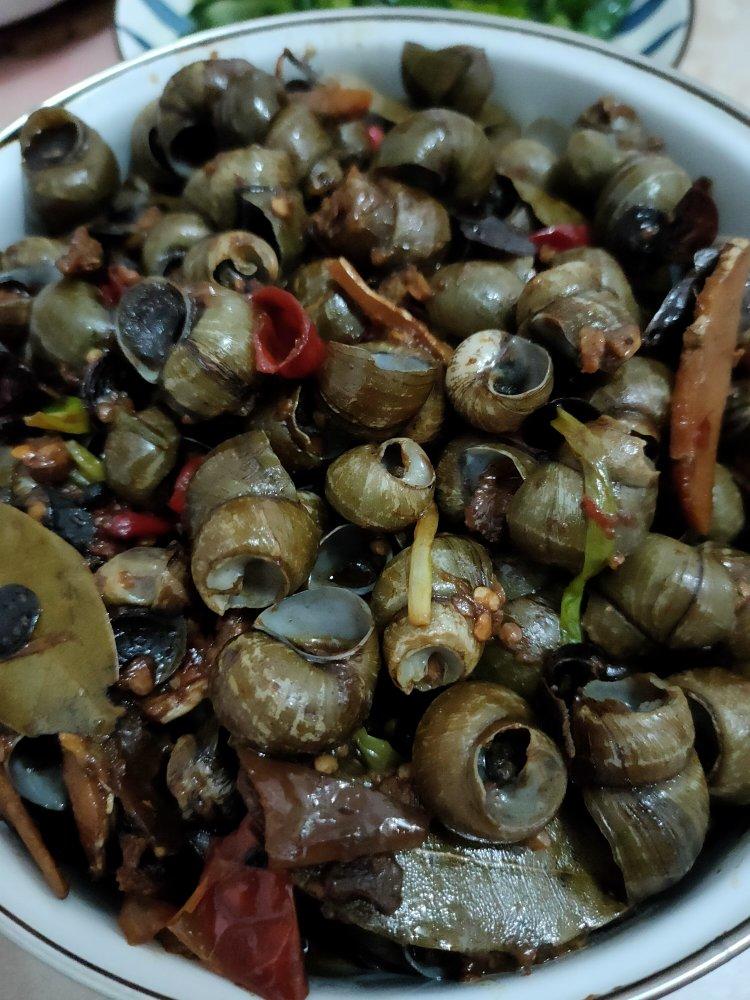 爆炒香辣田螺（嗦螺）|再见了夜宵摊老板娘