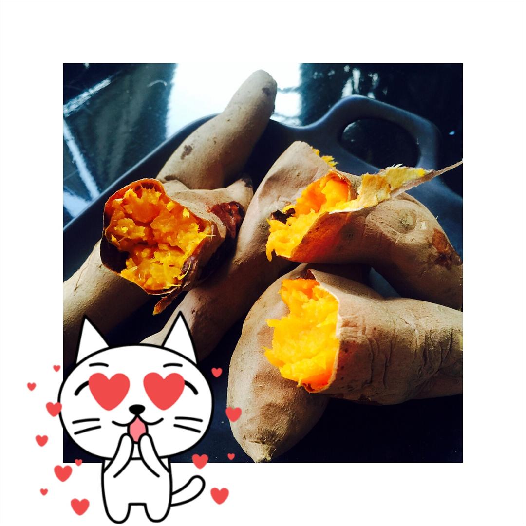 烤地瓜
烤箱60分钟，175度，循环风的做法