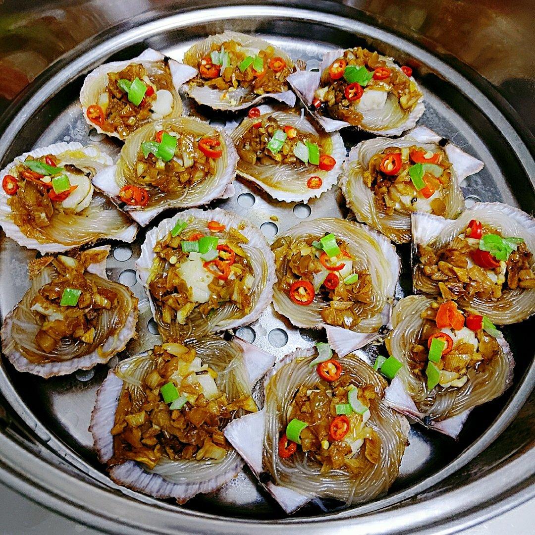 蒜蓉粉丝蒸扇贝（清晰图片步骤讲解）