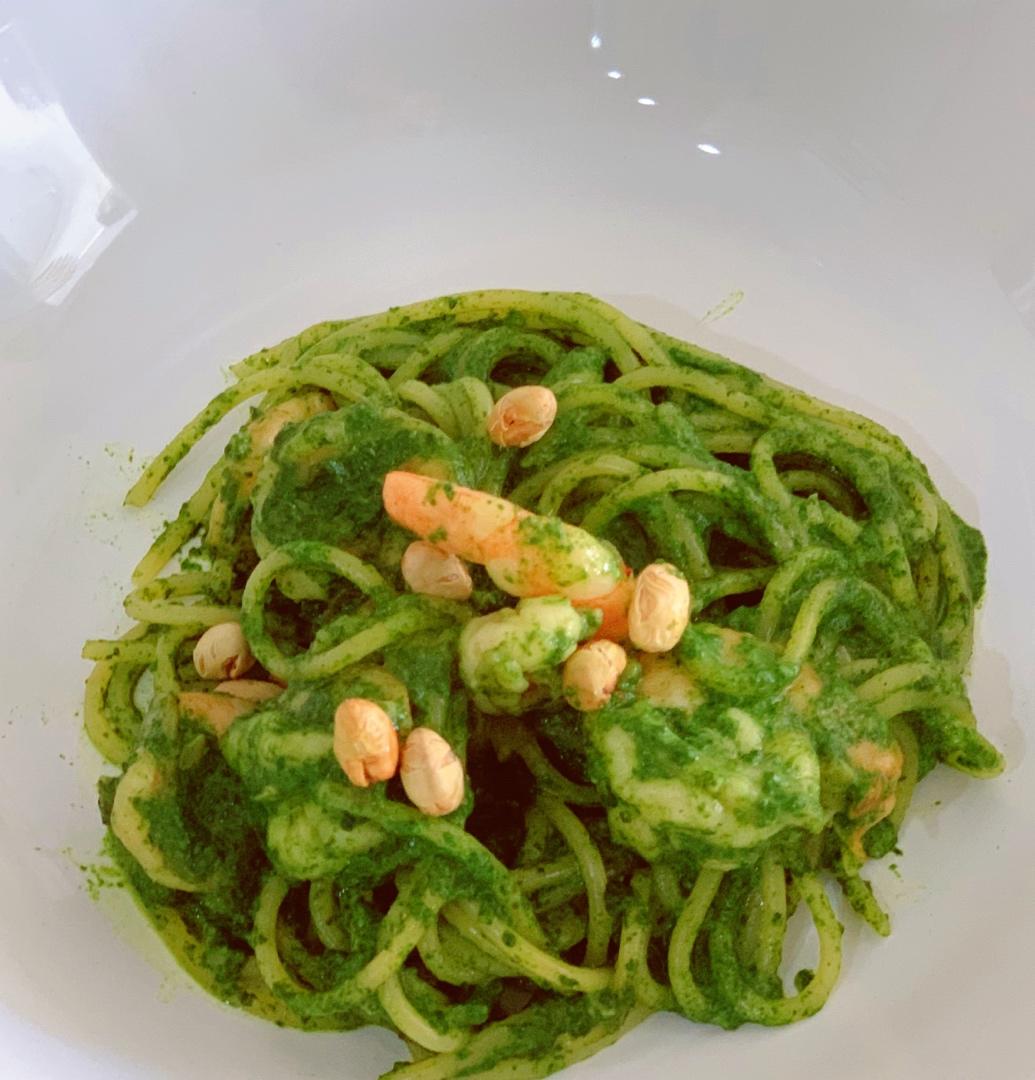 奶油菠菜青酱意大利面