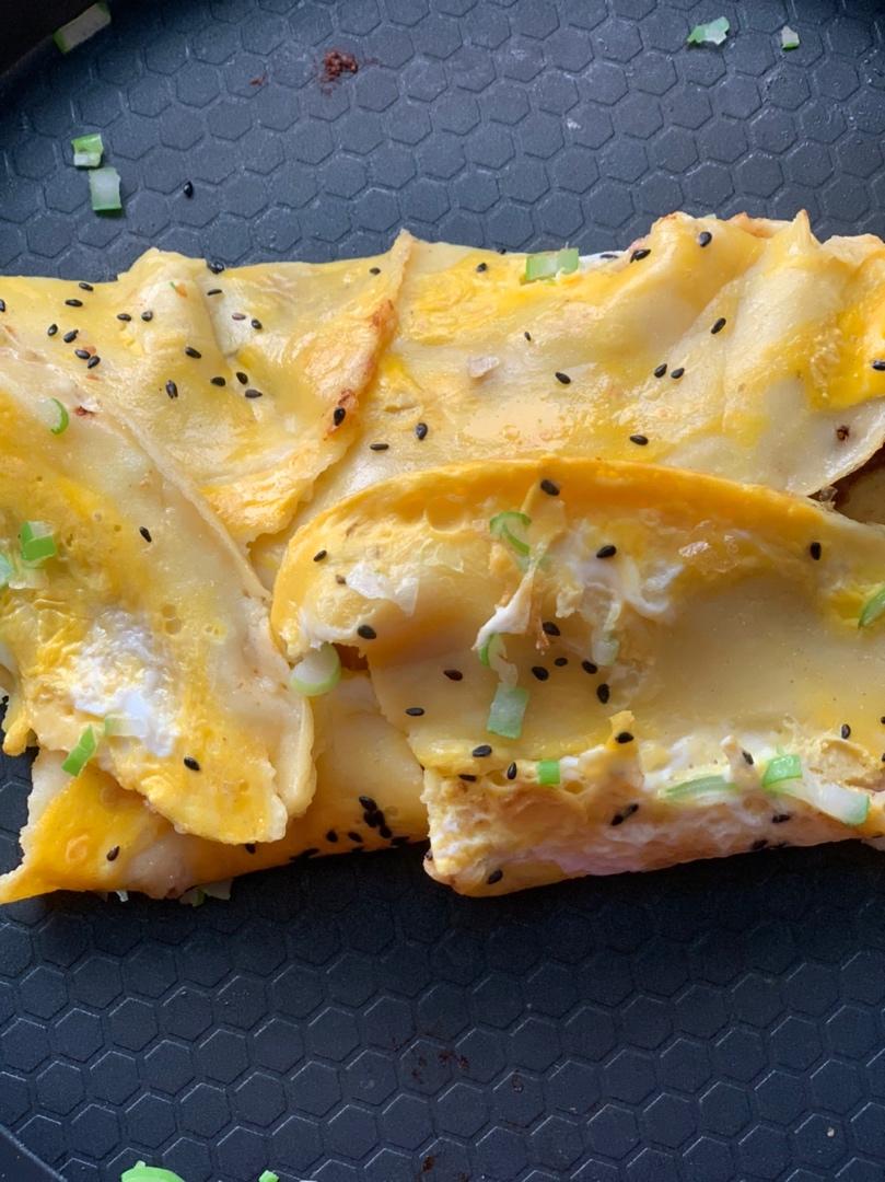 家庭版煎饼果子---快手健康早餐，利用家里现有材料