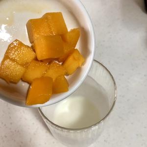 满杯芒芒酸奶🥭的做法 步骤8