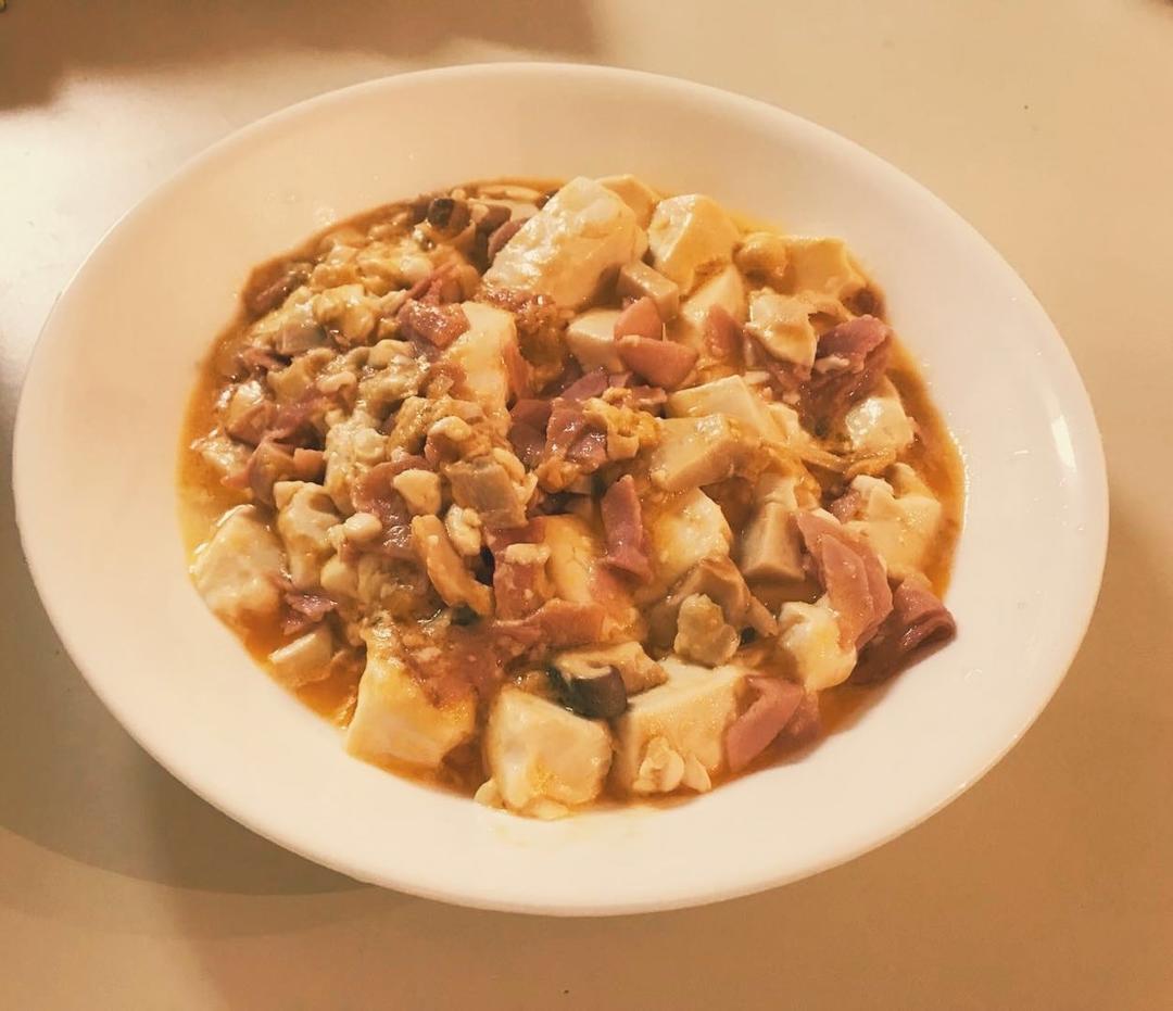老丁的私房菜-蟹黄豆腐
