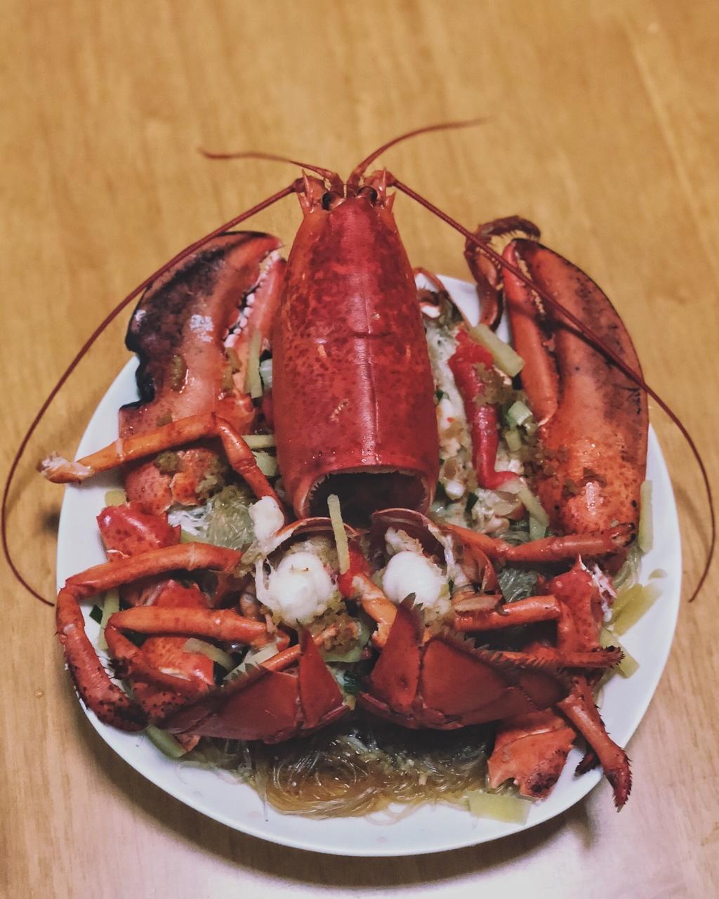 蒜蓉龙虾蒸粉丝