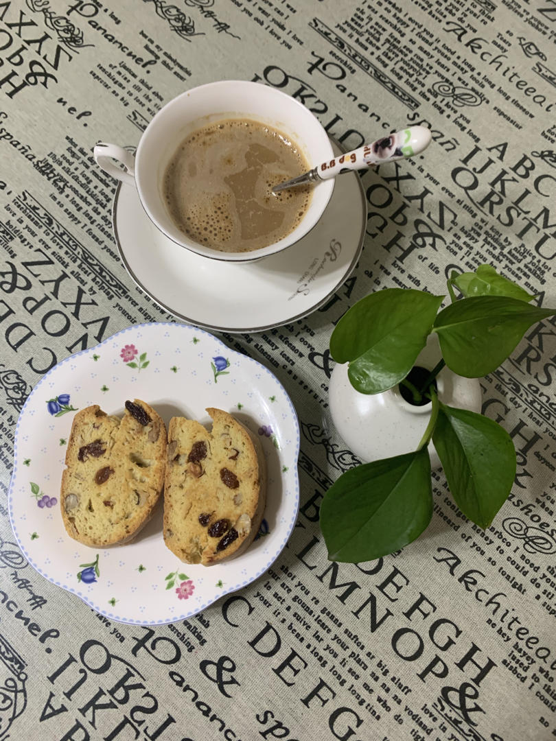葡萄干坚果意式脆饼Biscotti——美国加州葡萄干